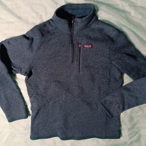 Patagonia XXL Junior Size 16-18 Blue Hoodless Pull Over